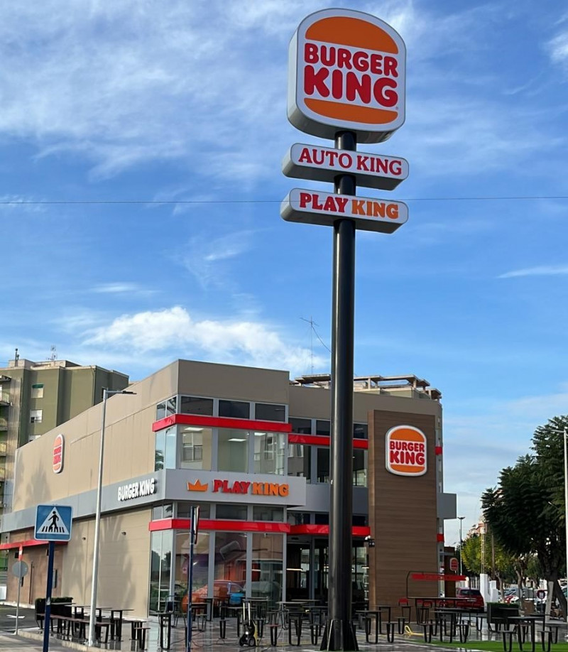 Burger King inaugura un local en Orihuela