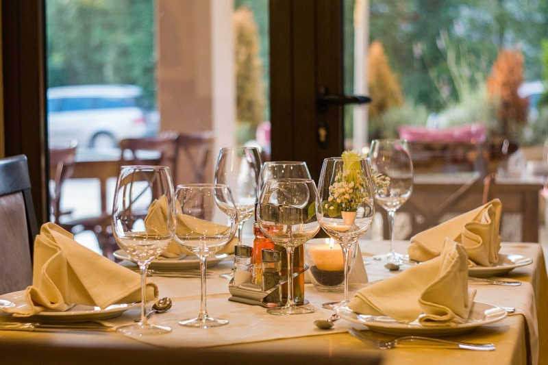 Los servicios de catering y los restaurantes impulsan la confianza del consumidor