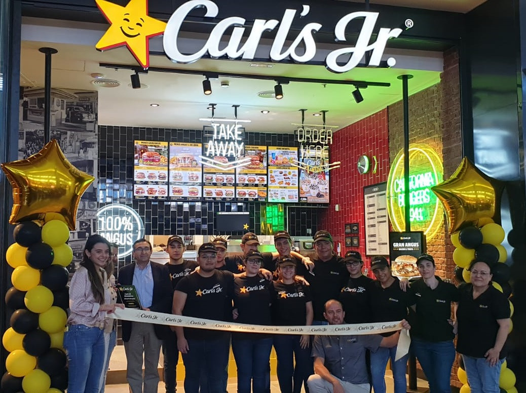 ​Nueva apertura de Carl’s Jr en el Centro Comercial La Gavia