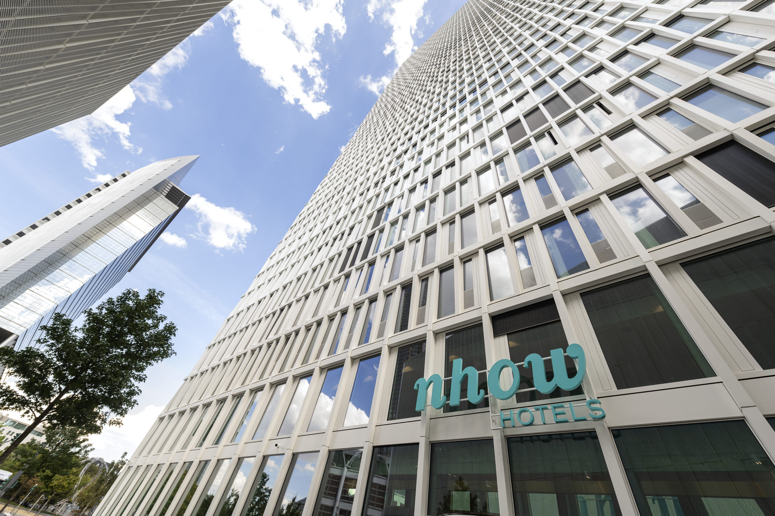 nhow Frankfurt abre sus puertas con el rooftop bar más alto de Alemania