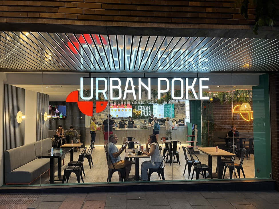 ​Urban Poke apuesta por la digitalización, nuevas aperturas y la robótica