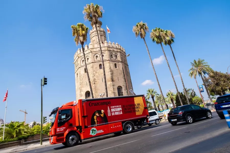 ​Heineken convierte el casco histórico de Sevilla en cero emisiones netas