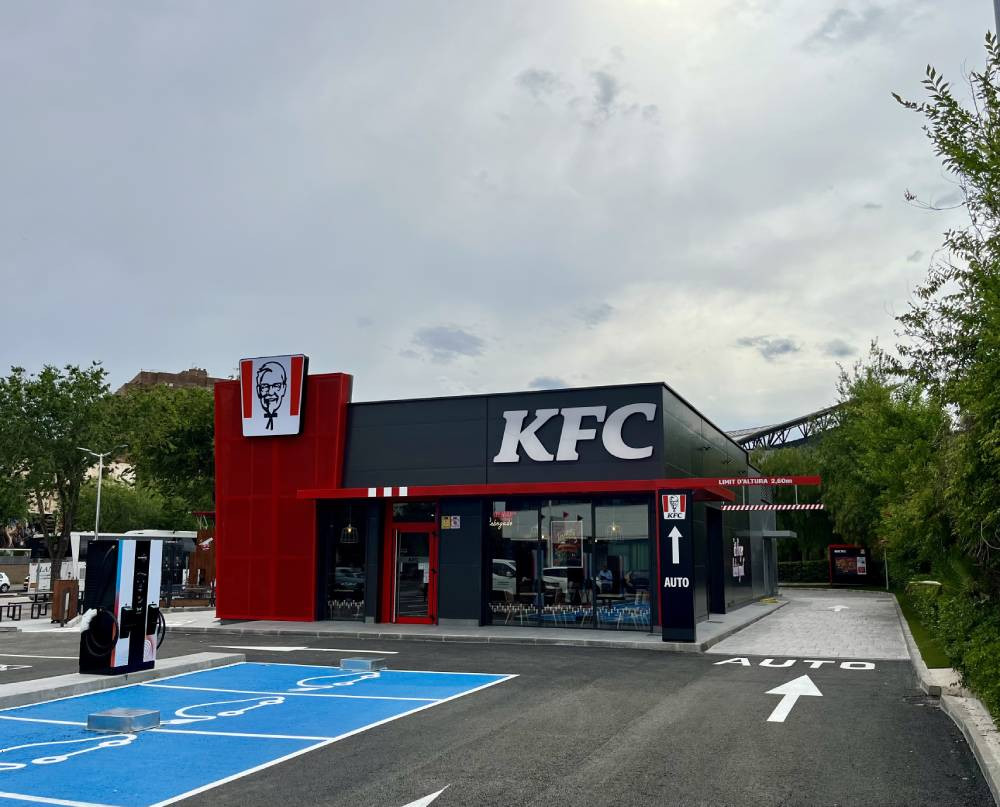 KFC apuesta por Cataluña inaugurando 4 nuevos restaurantes