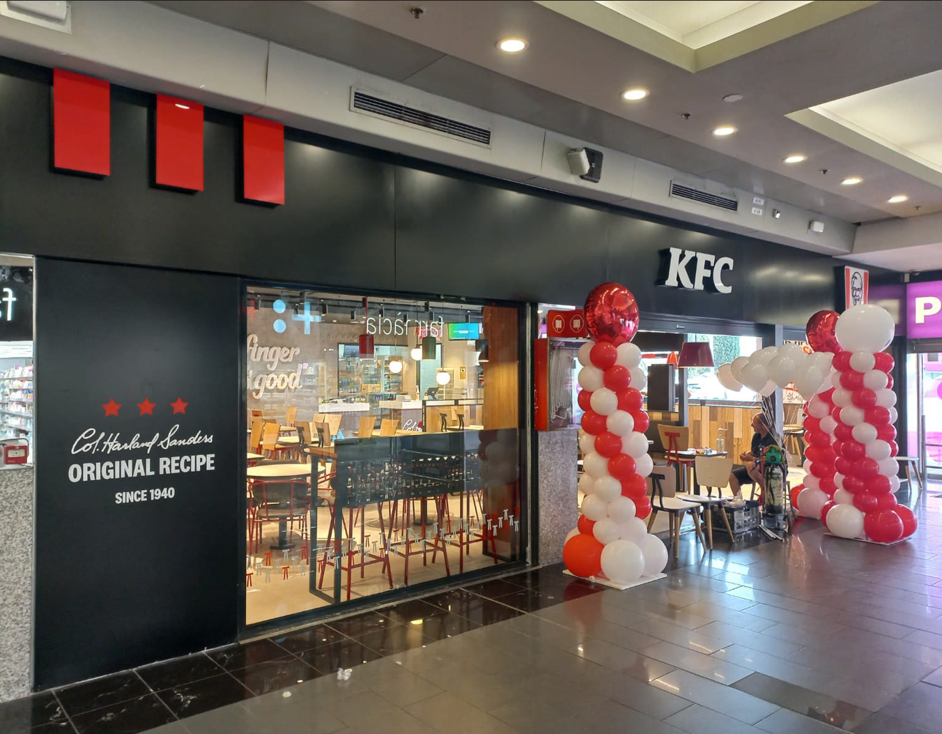 KFC inaugura el quinto restaurante en Barcelona de este 2023