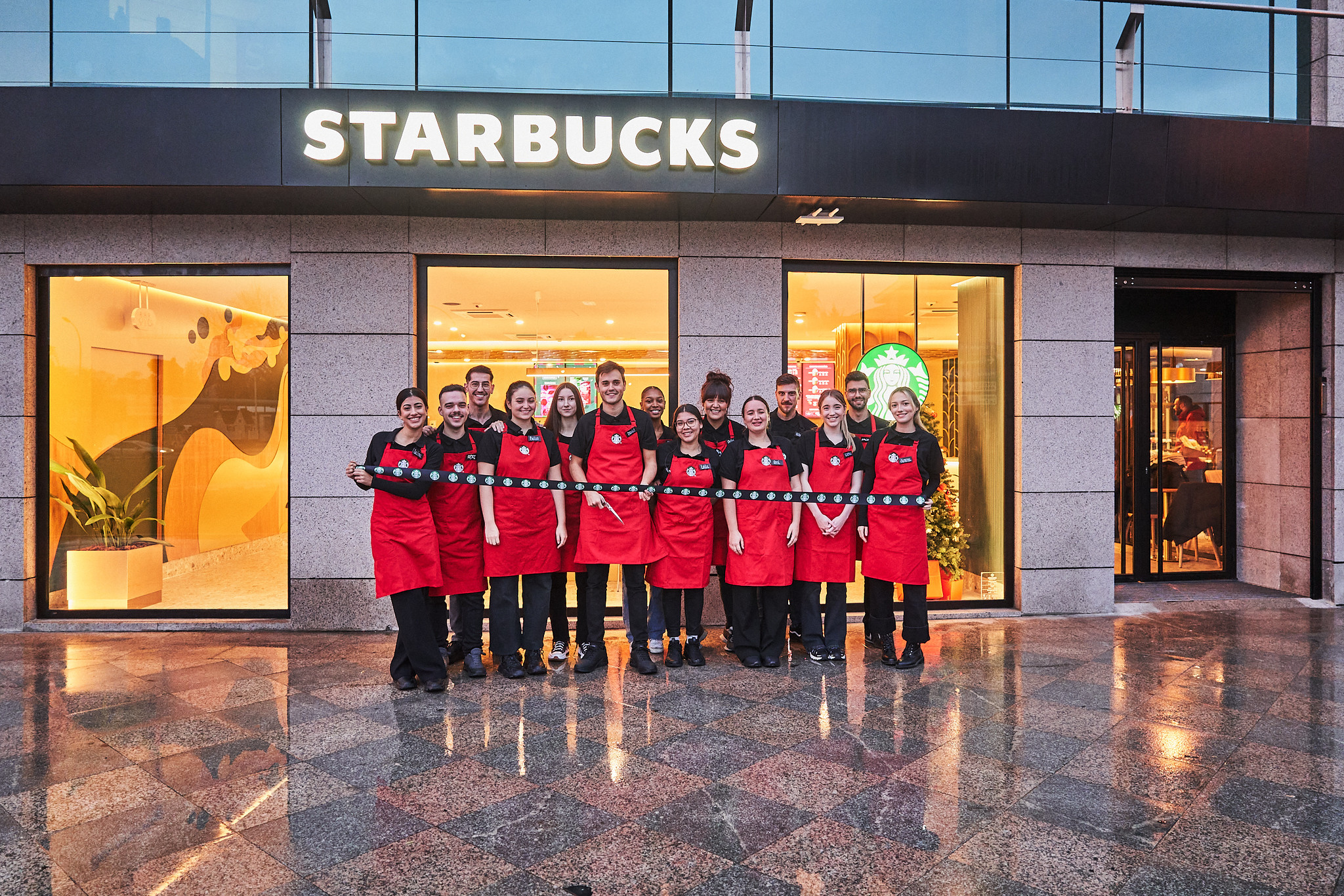 Starbucks inaugura su tienda número 55 en la Comunidad de Madrid